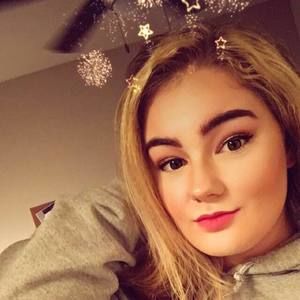 Meet your Posher, Vanessa